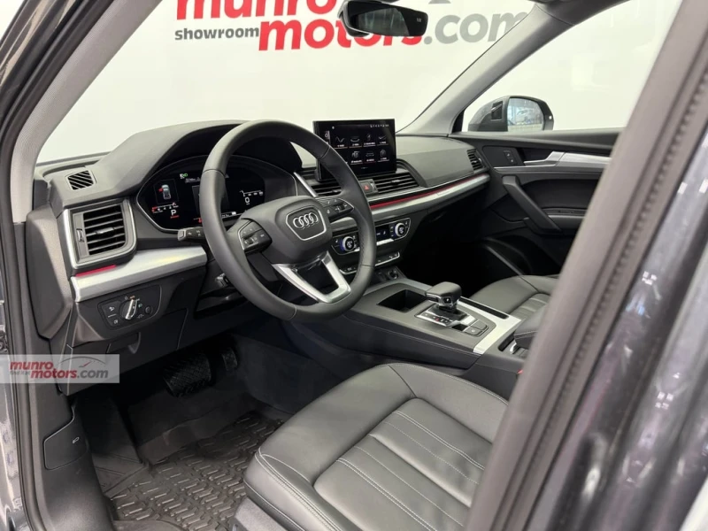 Audi Q5 Progressiv * CARFAX* ДИСТРОНИК* ПАНОРАМА* , снимка 7 - Автомобили и джипове - 53264165