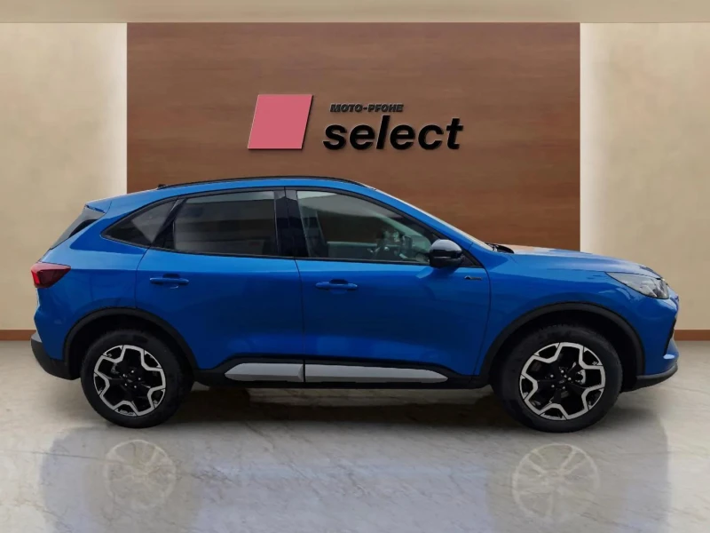 Ford Kuga 2.5 FHEV, снимка 4 - Автомобили и джипове - 53594087