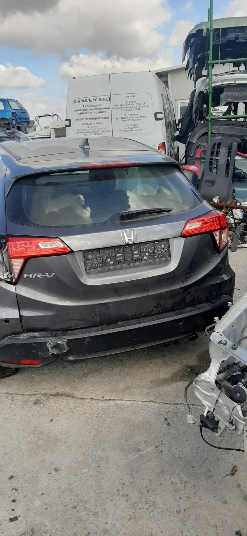 Honda Hr-v, снимка 3 - Автомобили и джипове - 30136194