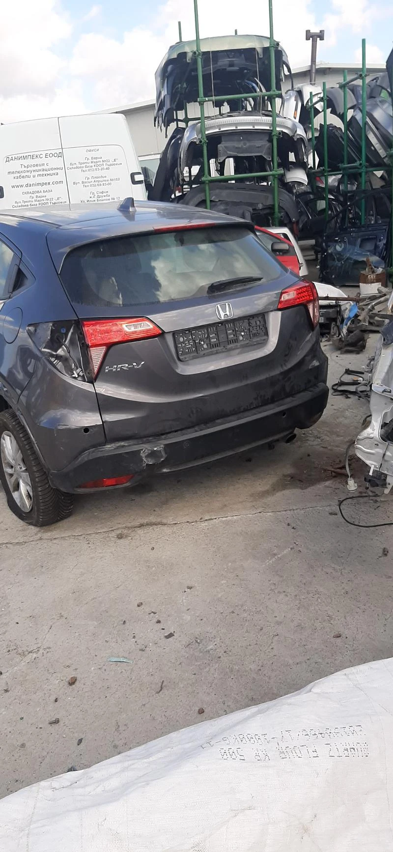 Honda Hr-v, снимка 4 - Автомобили и джипове - 30136194