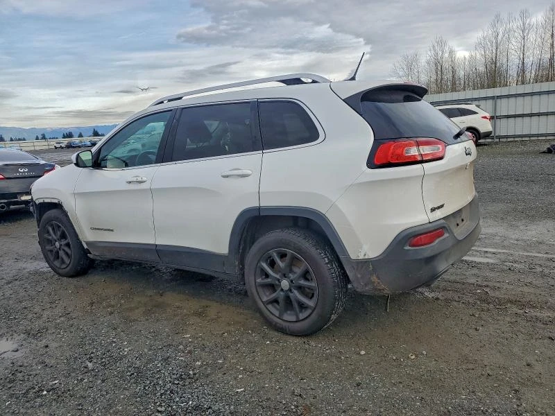 Jeep Cherokee 3.2L 6 Front-wheel Drive, снимка 2 - Автомобили и джипове - 53165585