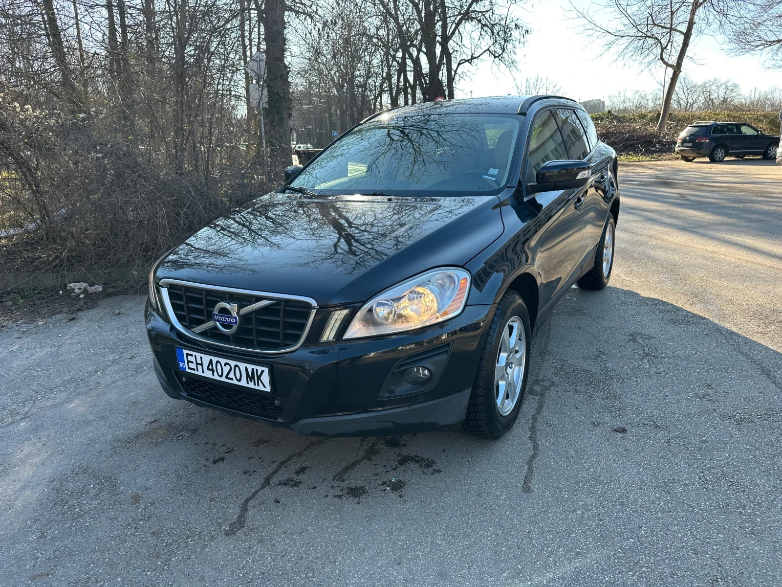 Volvo XC60 2.4 D5 185 k.c. , снимка 1