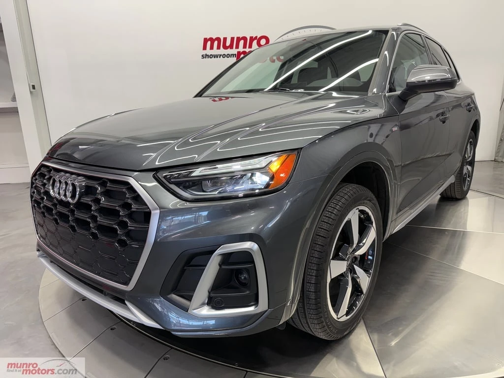 Audi Q5 Progressiv * CARFAX* ДИСТРОНИК* ПАНОРАМА* , снимка 1