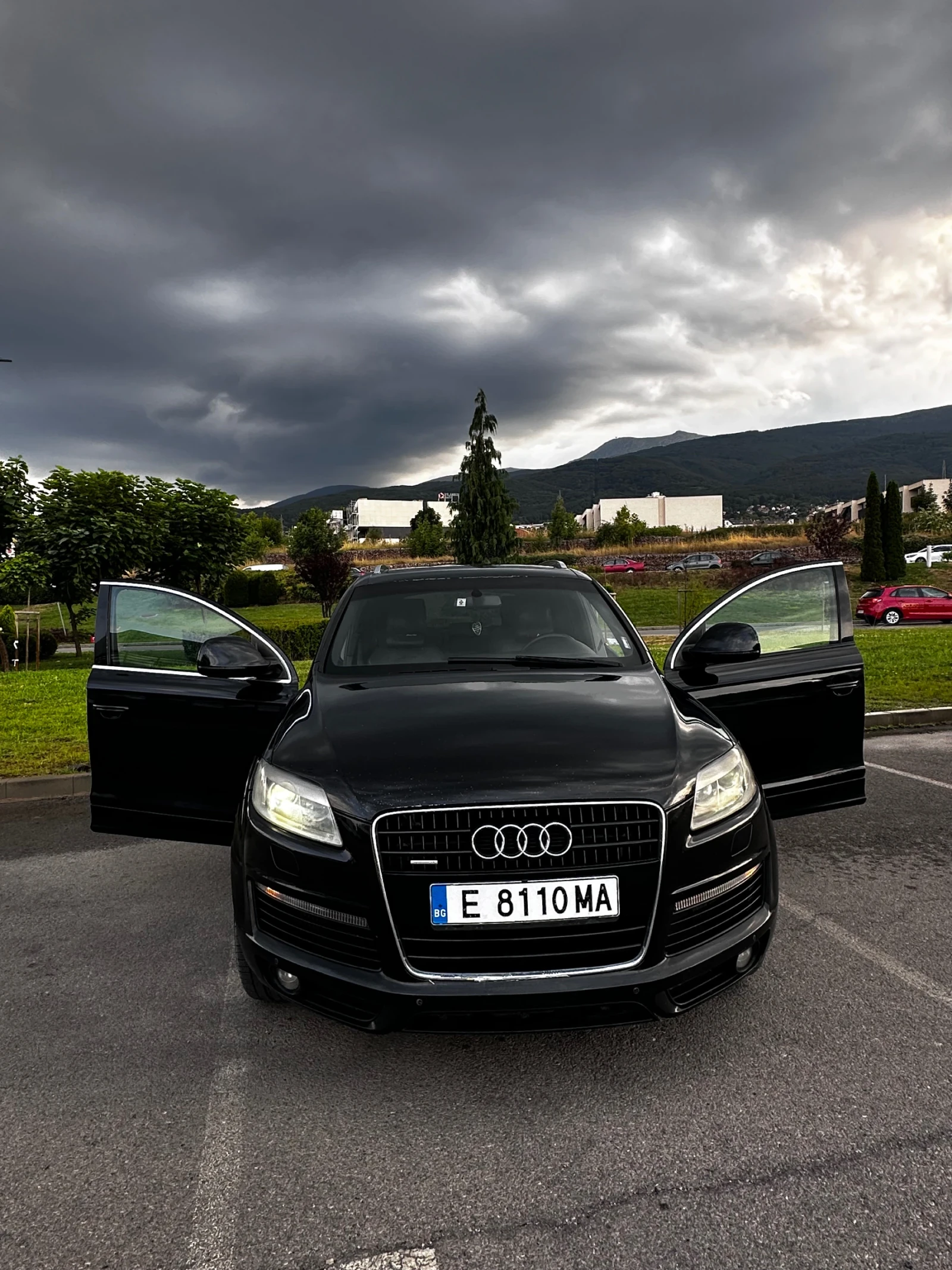 Audi Q7 S-line  - изображение 2