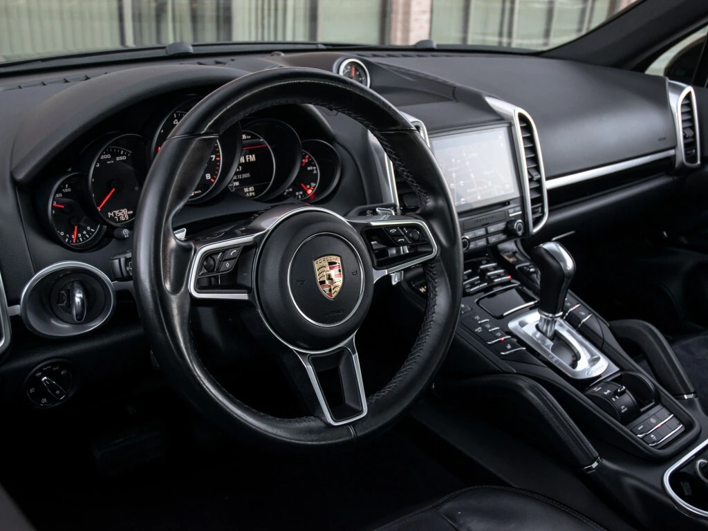 Porsche Cayenne * NAV| BACKUP| PANOROOF| HEATED SEATS| LOADED| CLE - изображение 7