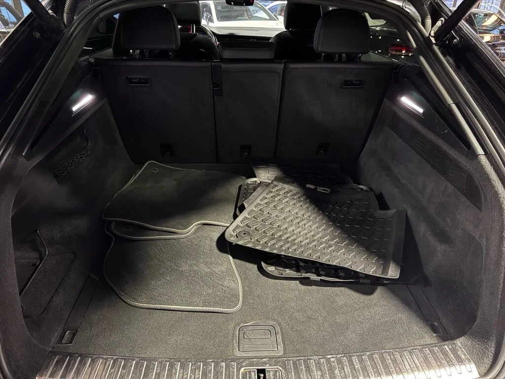 Audi Q8 Progressiv* 55 TFSI* АвтоКредит* (ЦЕНА ДО БГ), снимка 14 - Автомобили и джипове - 54002412