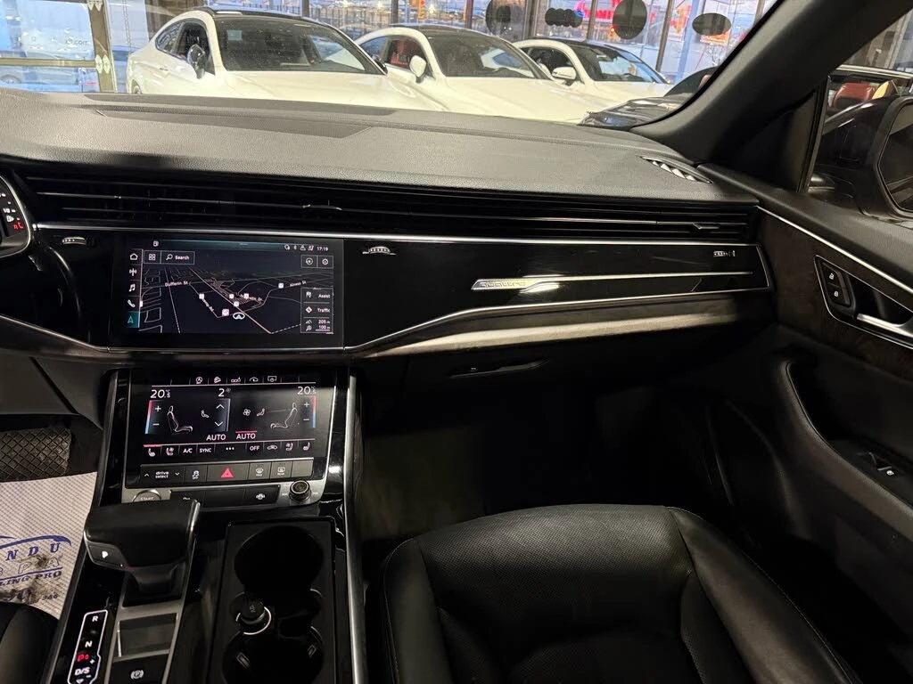 Audi Q8 Progressiv* 55 TFSI* АвтоКредит* (ЦЕНА ДО БГ), снимка 9 - Автомобили и джипове - 54002412