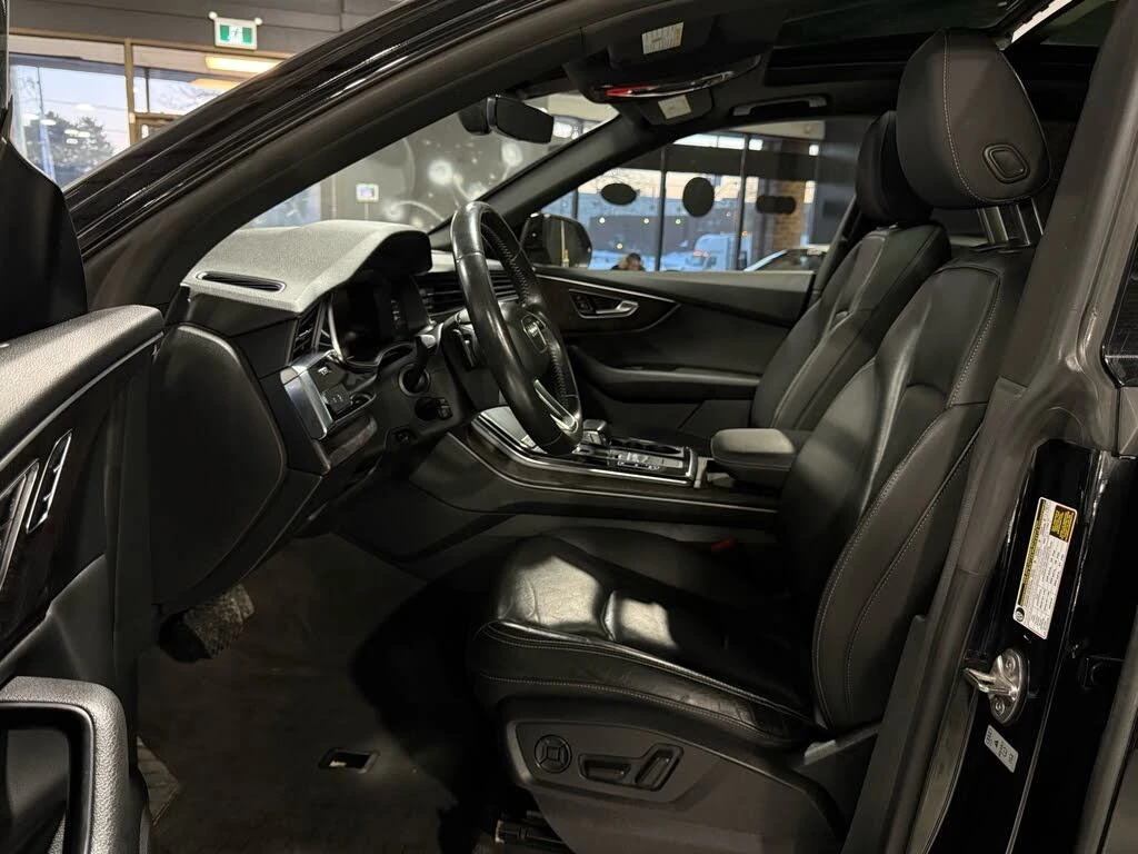 Audi Q8 Progressiv* 55 TFSI* АвтоКредит* (ЦЕНА ДО БГ), снимка 7 - Автомобили и джипове - 54002412