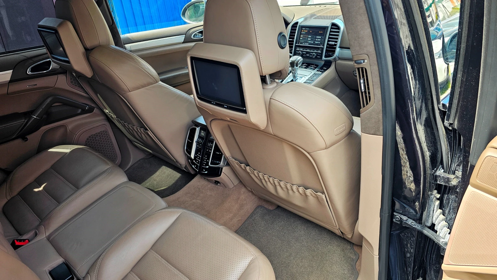 Porsche Cayenne TURBO-4.8-V8-500kc, снимка 11 - Автомобили и джипове - 54253639