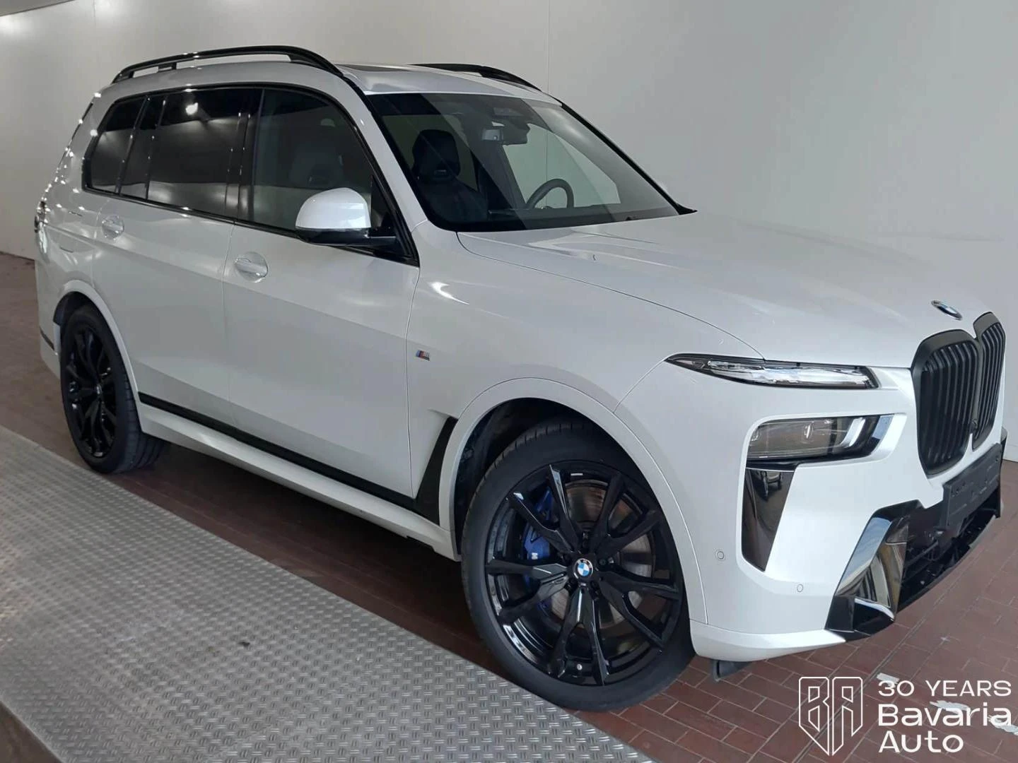 BMW X7 40d xDrive M Sport Paket Sportautomatic, снимка 4 - Автомобили и джипове - 54428193