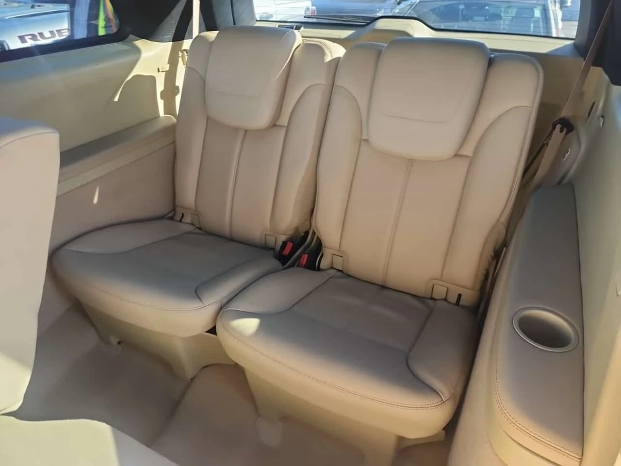 Mercedes-Benz GL 350 DIESEL * Без инциденти * Пълна история в Mercedes , снимка 11 - Автомобили и джипове - 54560539