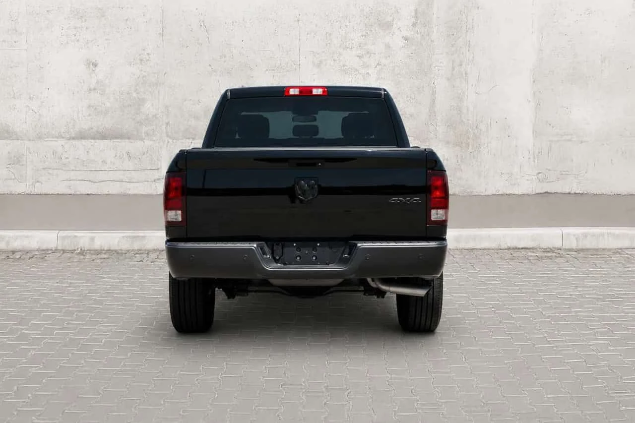 Dodge RAM 1500 * QUAD CAB 4x4 | SLT | SiriusXM| SideSteps| BedCov | Mobile.bg � ����������� 5