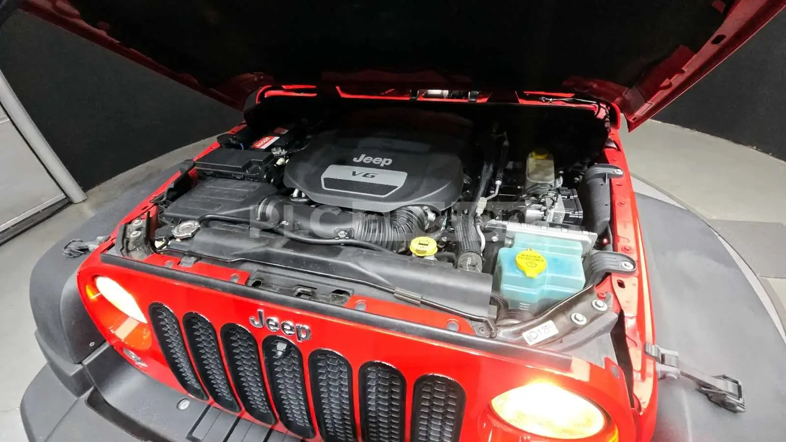 Jeep Wrangler 3.6 SPORT 2-DOOR !!УНИКАТ!!, снимка 6 - Автомобили и джипове - 55082034