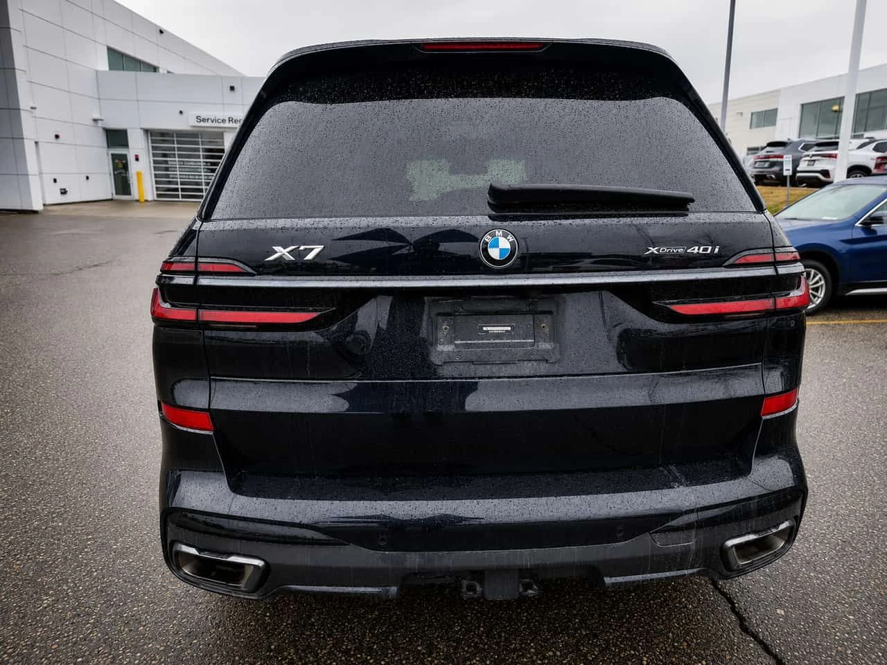 BMW X7 xDrive40i M SPORT/ПАНОРАМА/ДИСТРОНИК/360, снимка 5 - Автомобили и джипове - 55240707