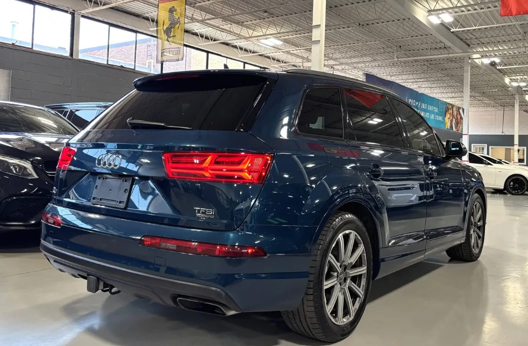 Audi Q7 Technik HUD/Air/Ambient, снимка 2 - Автомобили и джипове - 55298307
