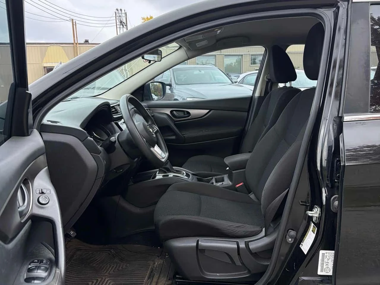 Nissan Qashqai  * CARFAX * ����� �� ����������� | Mobile.bg � ����������� 13