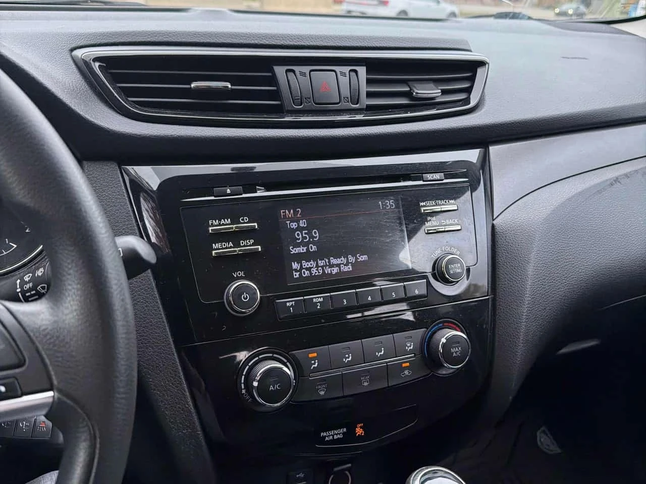 Nissan Qashqai  * CARFAX * ����� �� ����������� | Mobile.bg � ����������� 10