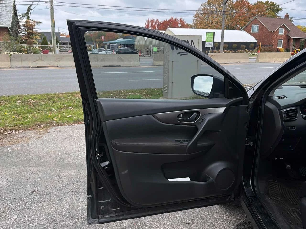 Nissan Qashqai  * CARFAX * ����� �� ����������� | Mobile.bg � ����������� 12