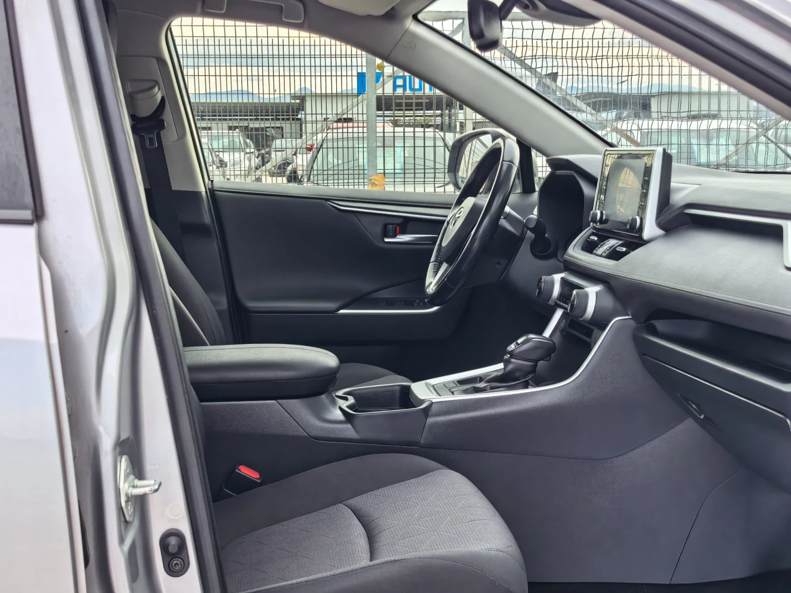 Toyota Rav4 2.5 ������ 218 �.�. �������� ���������!  | Mobile.bg � ����������� 9