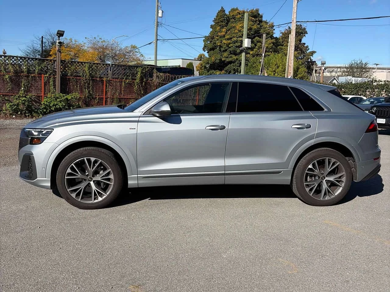 Audi Q8 * Progressiv * CARFAX * ����� �� ����������� | Mobile.bg � ����������� 2