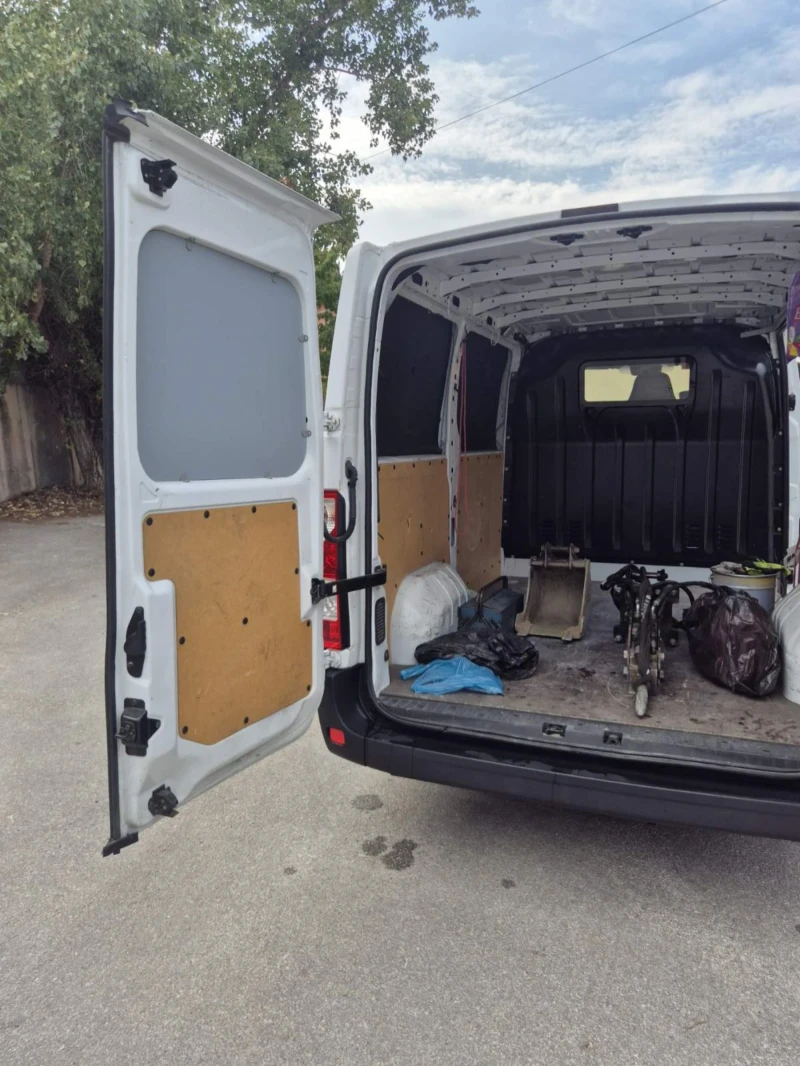 Renault Master, снимка 15 - Бусове и автобуси - 52597493