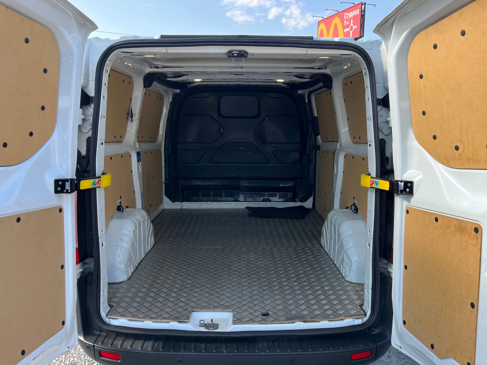 Ford Transit Custom 2.0TDCI AVTOMATIK, снимка 8 - Бусове и автобуси - 55673382