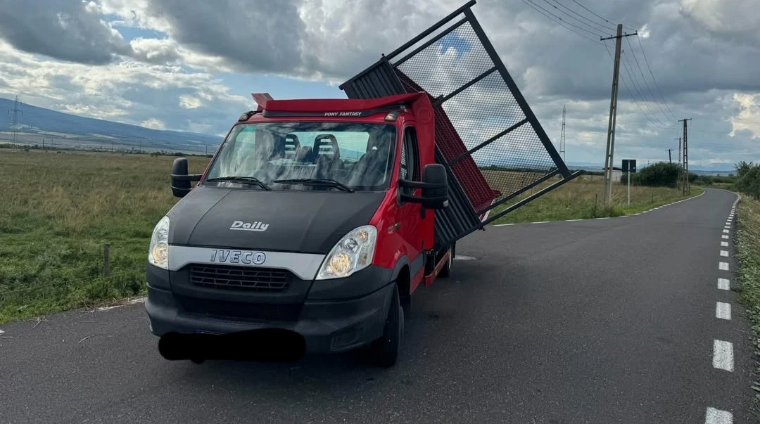 Iveco Daily 35c15, снимка 3 - Бусове и автобуси - 55689056