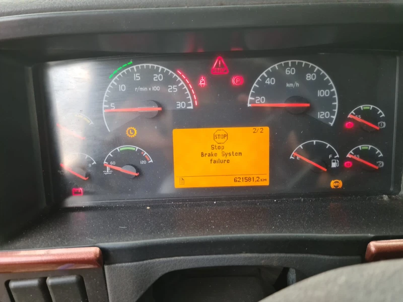 Volvo Fh FH16, снимка 7 - Камиони - 49624185