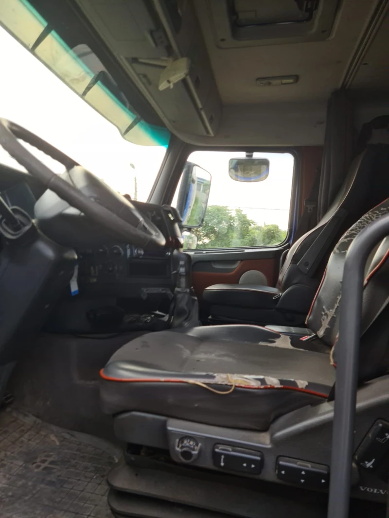 Volvo Fh FH16, снимка 13 - Камиони - 49624185