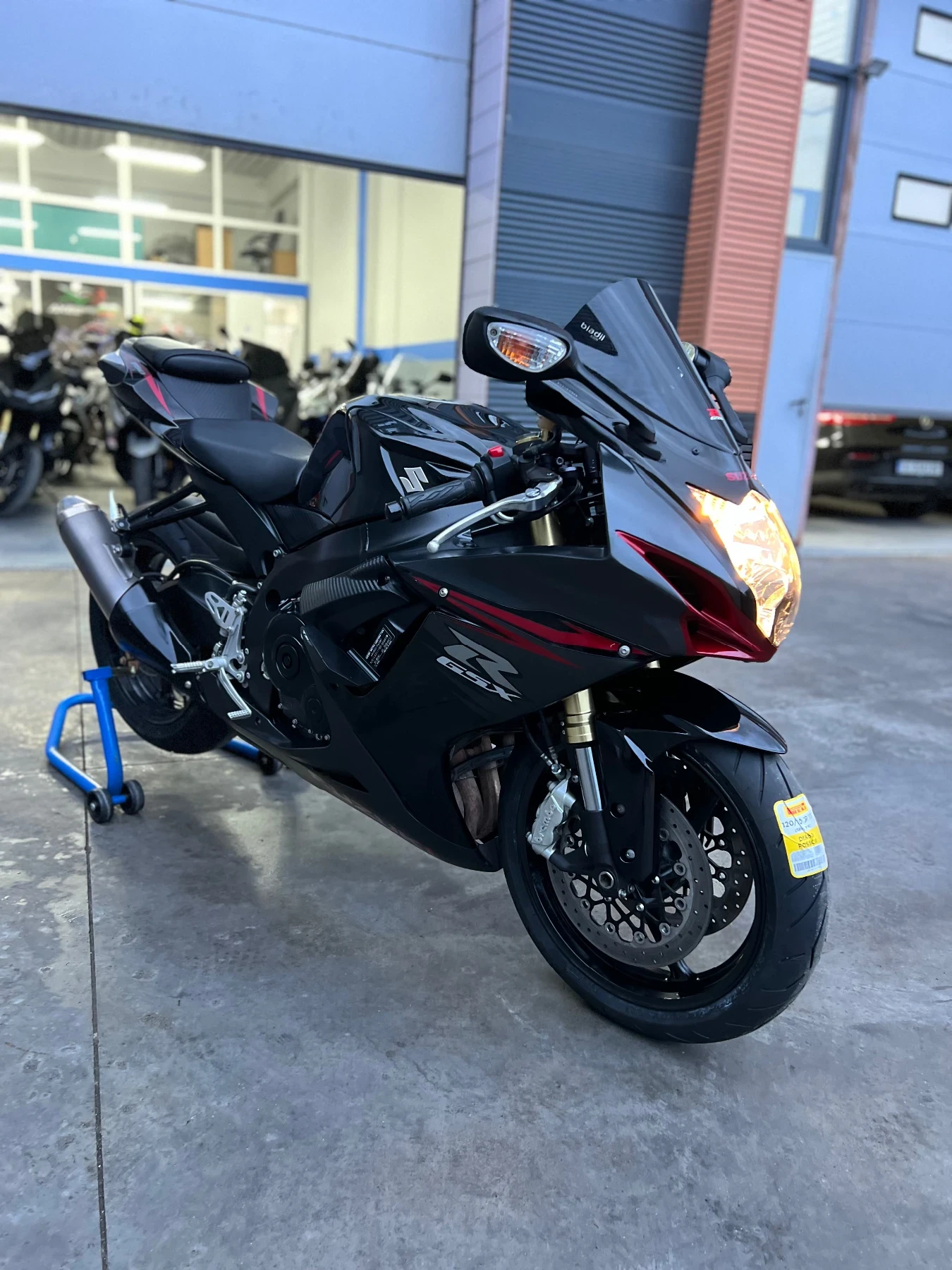 Suzuki Gsxr GSX-R 750 L1 - изображение 4