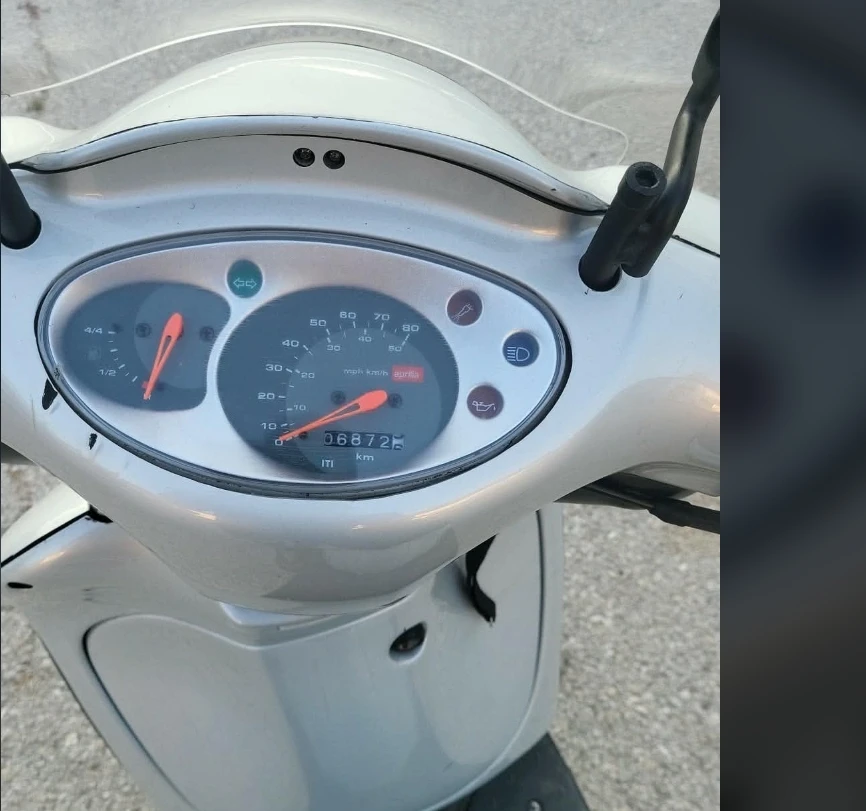 Aprilia Scarabeo, снимка 5 - Мотоциклети и мототехника - 55608301