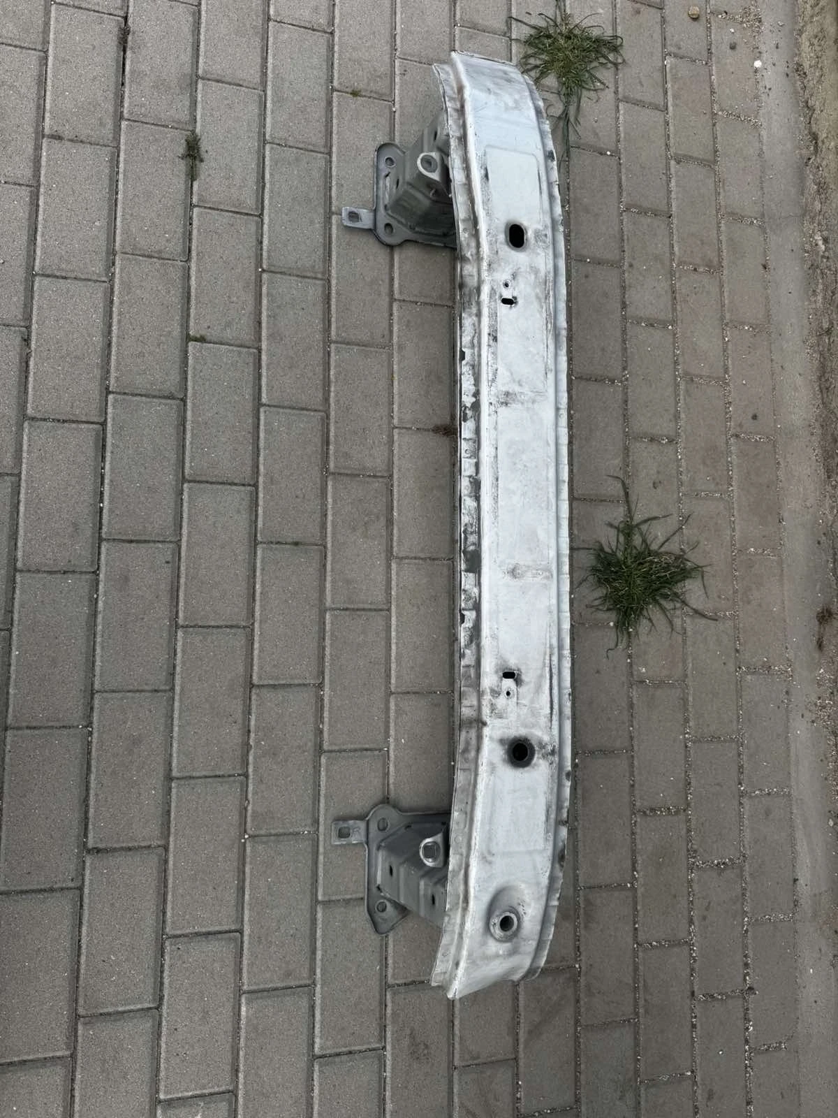 Задна броня Volvo C30, снимка 4 - Части - 54462186