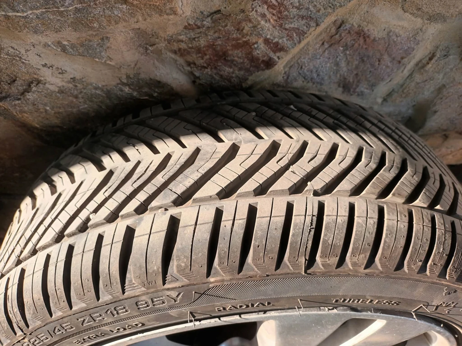 ���� � ������ 225/95R18 | Mobile.bg � ����������� 6