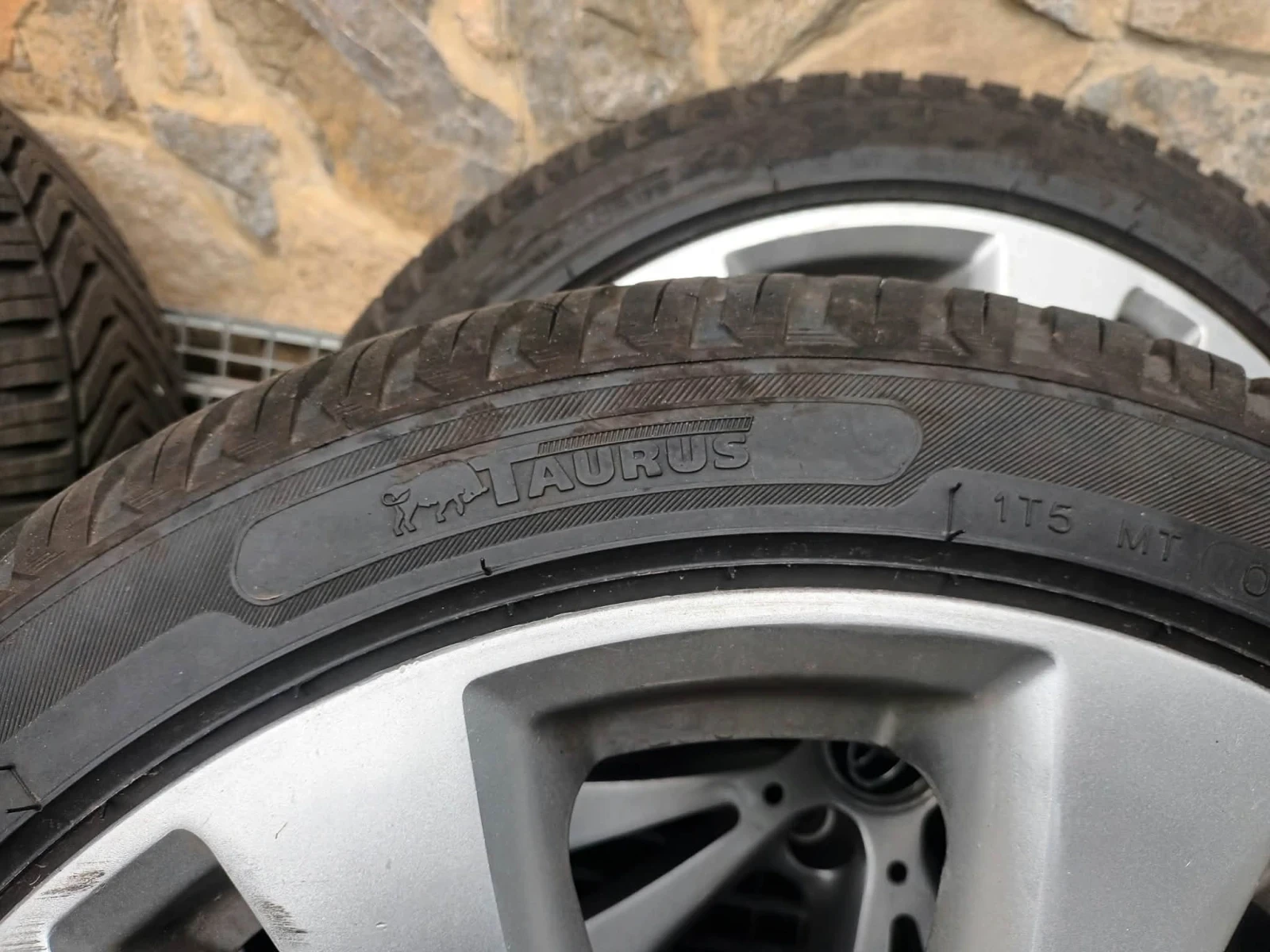 ���� � ������ 225/95R18 | Mobile.bg � ����������� 5