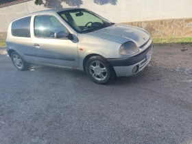 Renault Clio, снимка 1