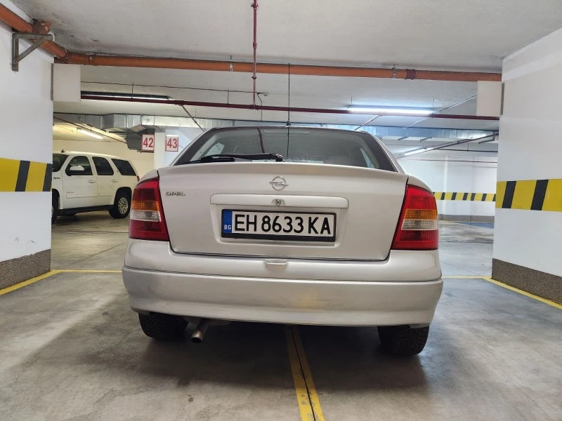 Opel Astra 1.6 , снимка 2 - Автомобили и джипове - 47017299