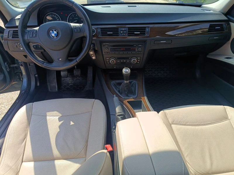 BMW 325 4x4/2009г./Facelift/Топ състояние , снимка 11 - Автомобили и джипове - 47132183