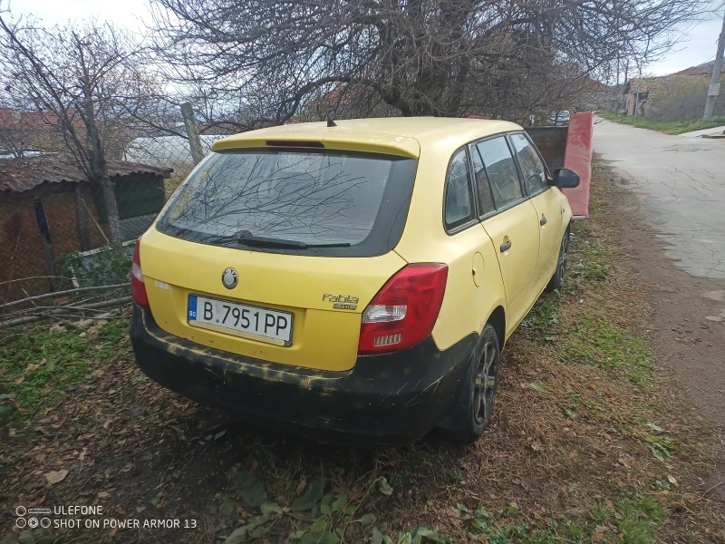 Skoda Fabia, снимка 3 - Автомобили и джипове - 48251780