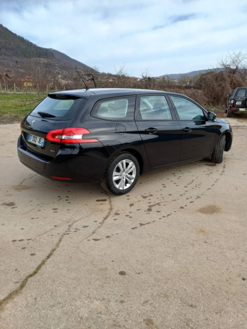 Peugeot 308 1.6 Blue HDI, снимка 2 - Автомобили и джипове - 49494628