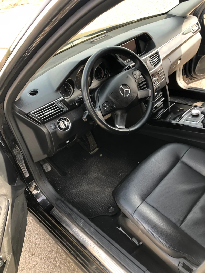 Mercedes-Benz E 350 350, снимка 7 - Автомобили и джипове - 51938306