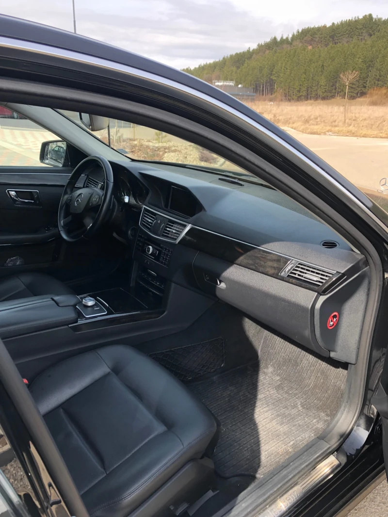 Mercedes-Benz E 350 350, снимка 9 - Автомобили и джипове - 51938306