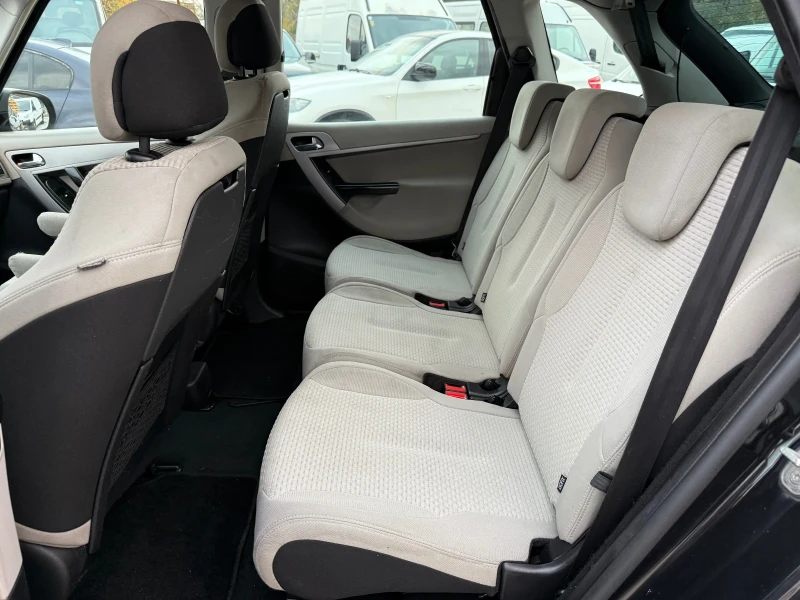 Citroen C4 Picasso 1.6HDI ЛИЗИНГ, снимка 12 - Автомобили и джипове - 52310818