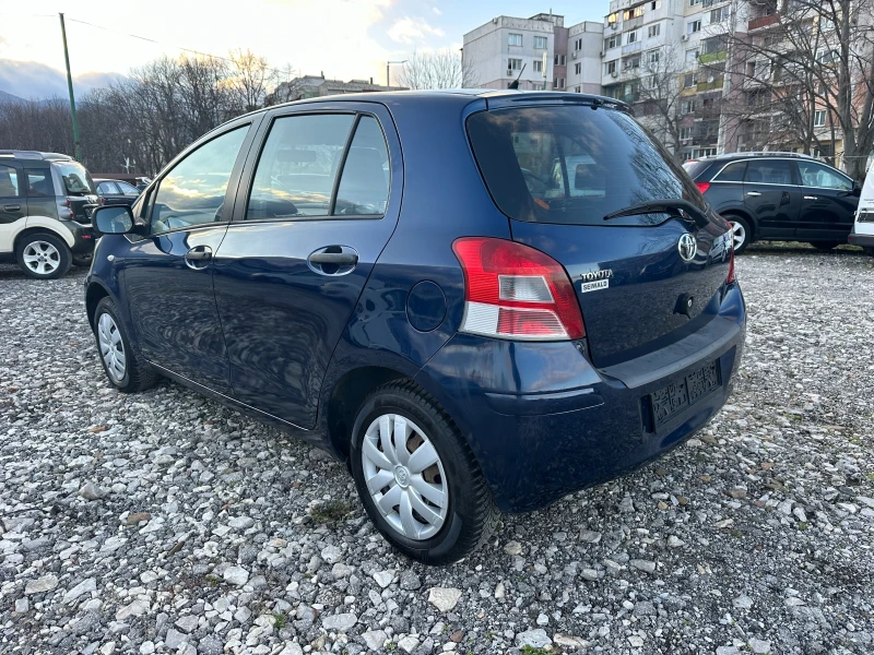 Toyota Yaris 1.0I 69KC, снимка 5 - Автомобили и джипове - 52753412