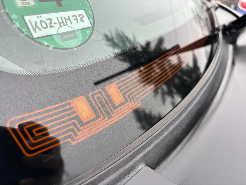 Subaru Forester 2.0i 125 кс НОВ ВНОС ГЕРМАНИЯ, снимка 14 - Автомобили и джипове - 52859080