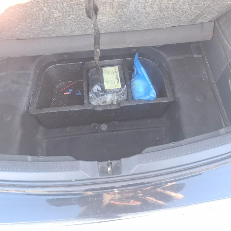 Toyota Verso, снимка 7 - Автомобили и джипове - 52943524