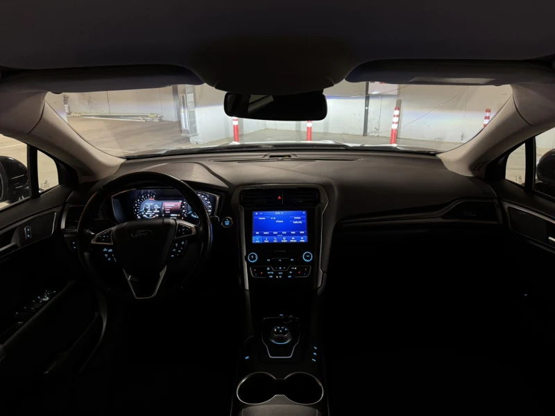 Ford Mondeo 2.0 EcoBlue Titanium, снимка 17 - Автомобили и джипове - 53450639