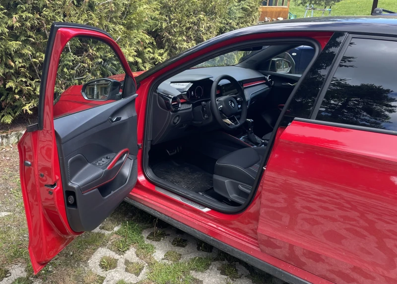 Skoda Fabia Monte Carlo 1.5TSI Evo2 7DSG, снимка 5 - Автомобили и джипове - 53503832