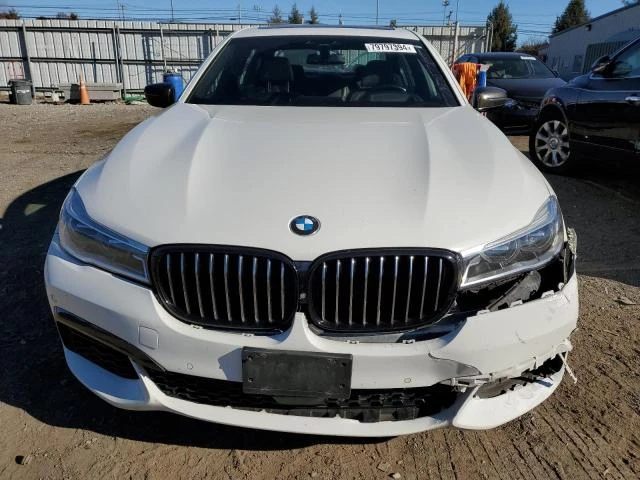 BMW 750 M* PACK* XDRIVE* ДИГИТАЛНО* ТАБЛО* МАСАЖ* ПОДГРЕВ*, снимка 5 - Автомобили и джипове - 48810302