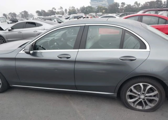 Mercedes-Benz C 300 LUXURY/SPORT, снимка 2 - Автомобили и джипове - 49140508