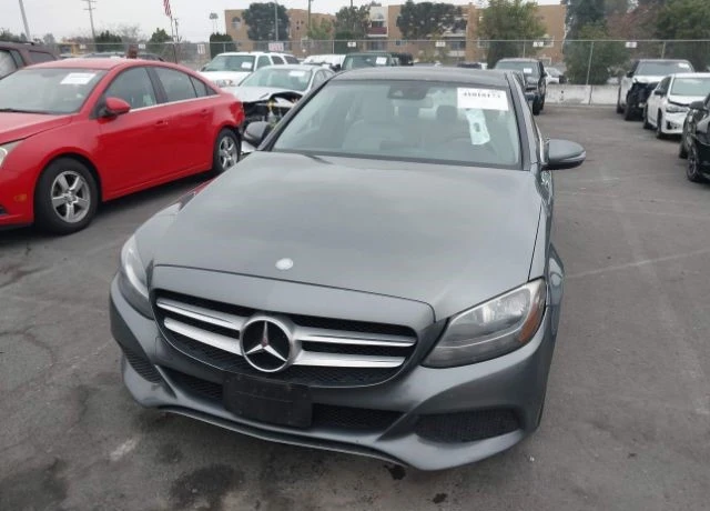 Mercedes-Benz C 300 LUXURY/SPORT, снимка 9 - Автомобили и джипове - 49140508